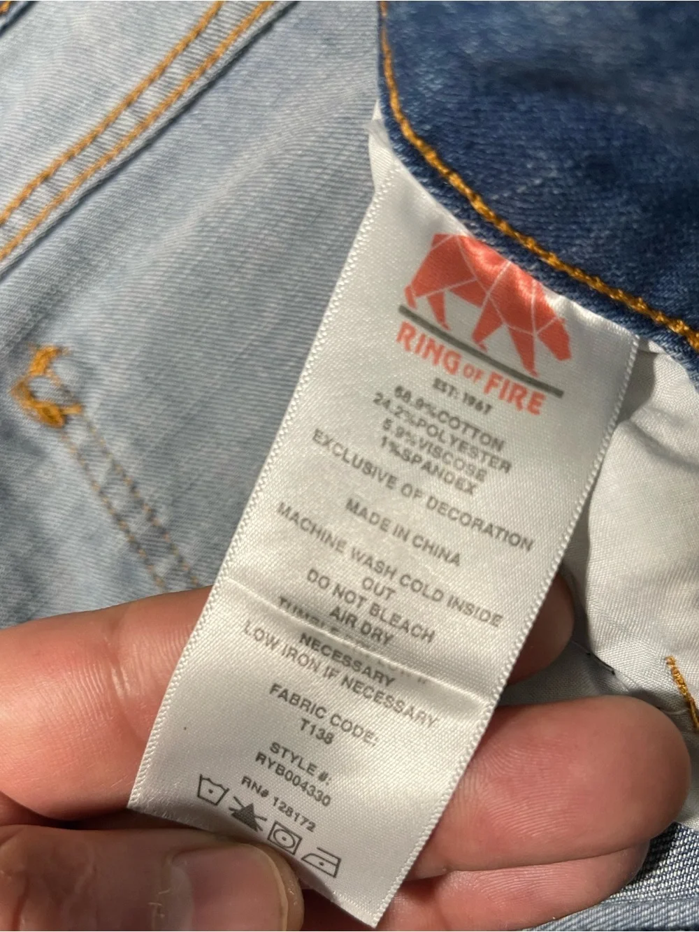 Like New! Ring Of Fire Mens Blue Jeans
